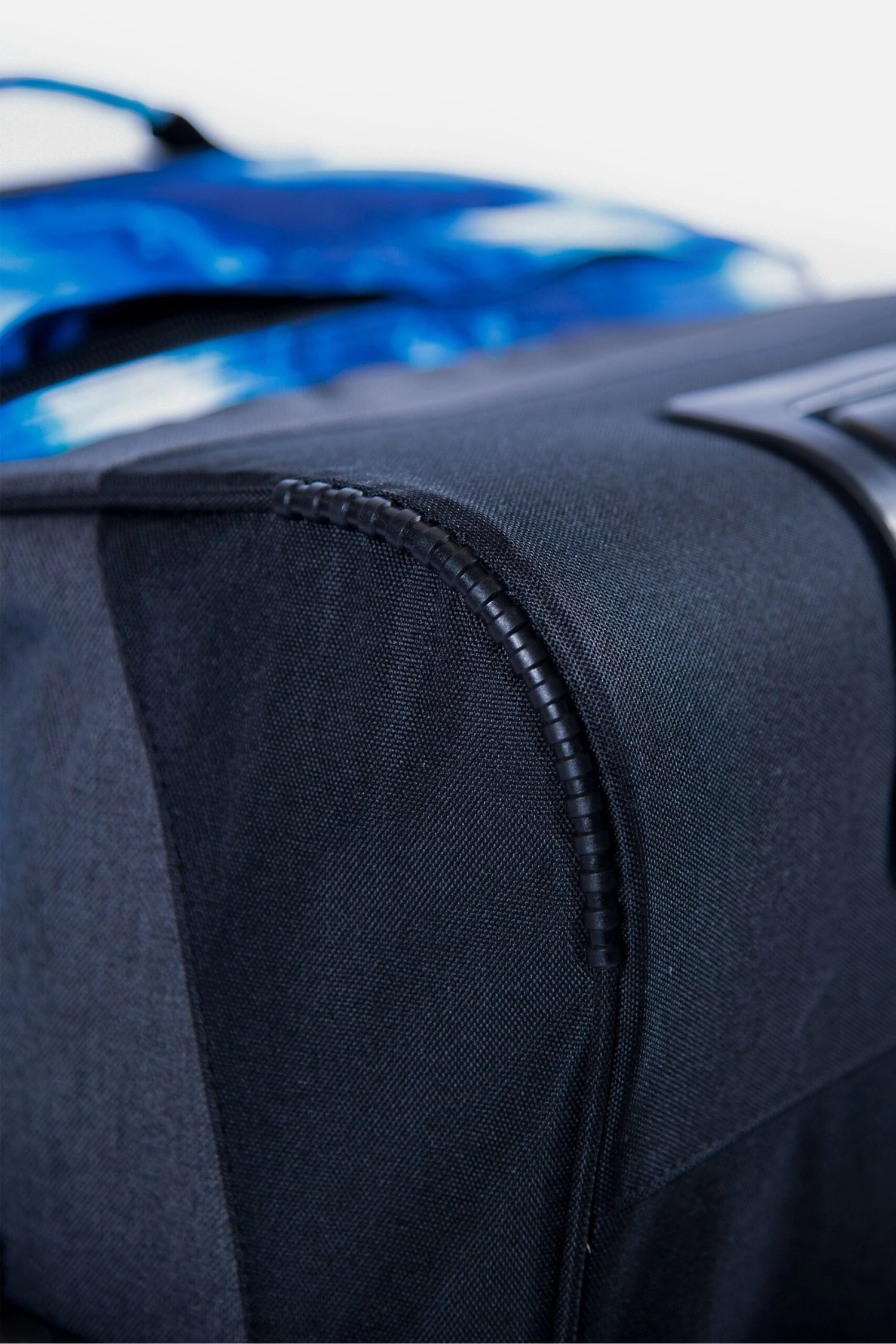 Surfanic Maxim 2.0 120l Roller Bag - Blue Interstellar - Image 14