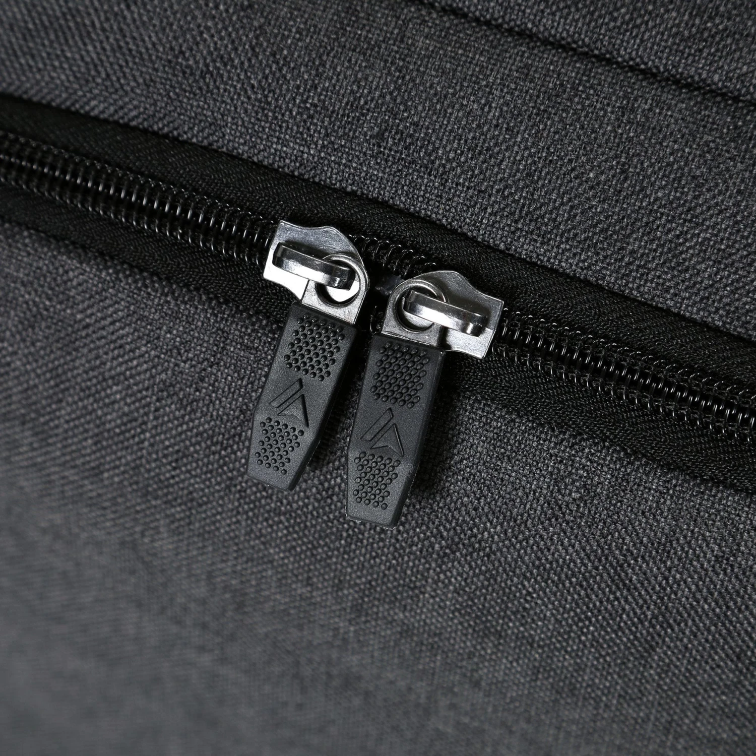 Surfanic Maxim 2.0 70L Roller Bag - Grey Marl - Image 9